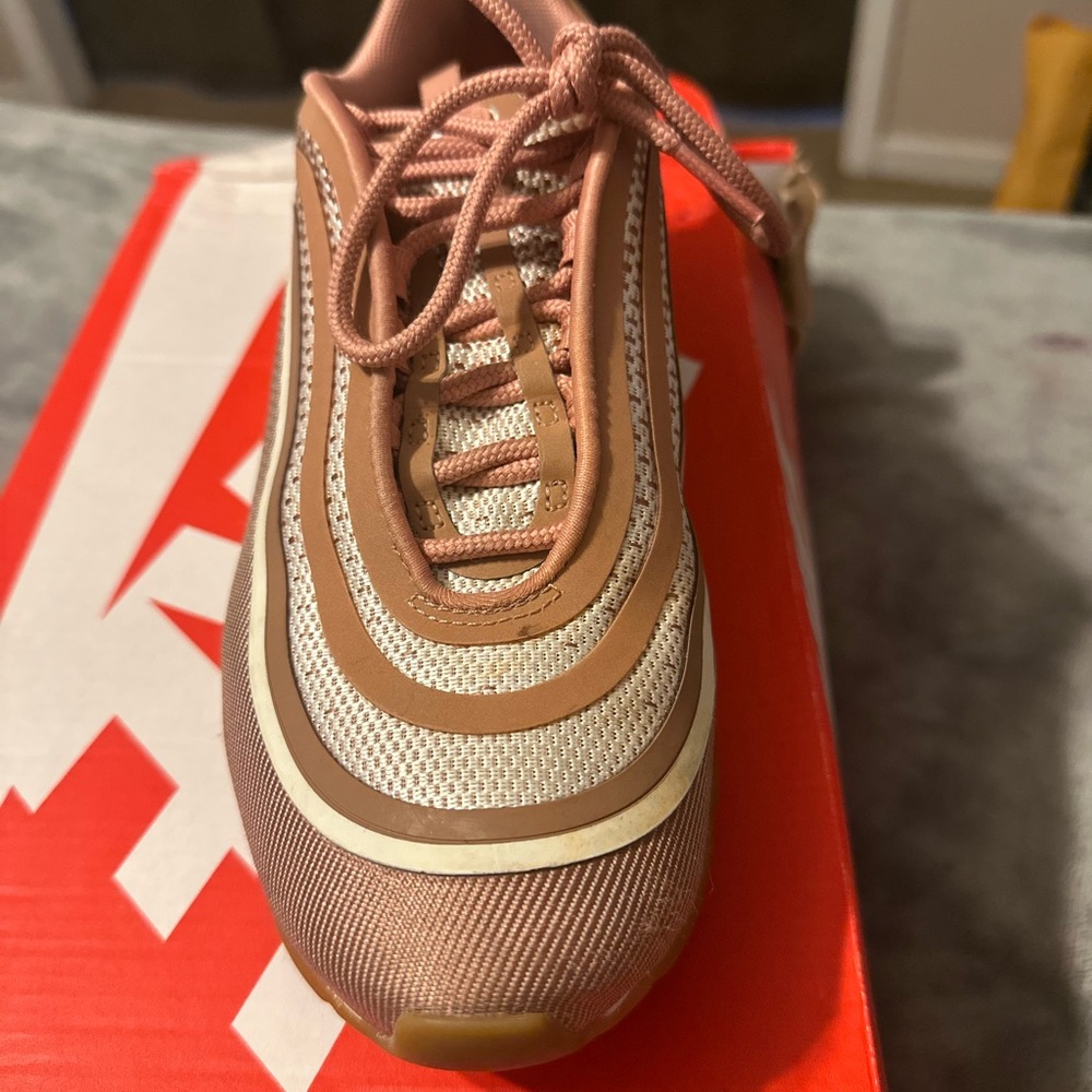 Nike Women's Pink and Tan Sneakers